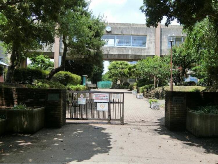 周辺 上溝中学校まで約1049ｍ