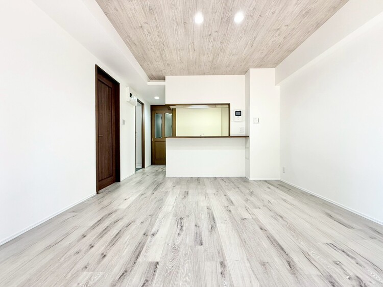 居間 過ごす時間が、たくさんの思い出として紡がれていく場所。