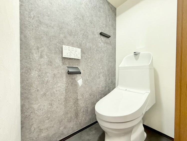 トイレ 暮らしの中のさりげないひとときの快適さにも、こだわりを、持って設備を配しております。