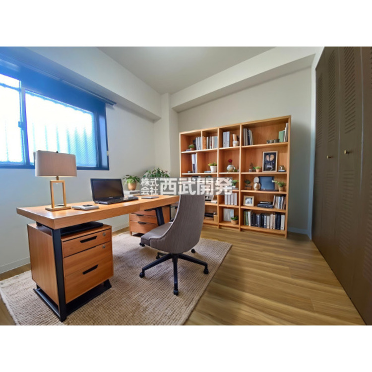 内装 【配置してある家具や小物はCGによるイメージです。】洋室５帖