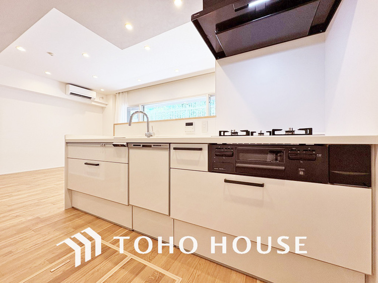 キッチン デザインと機能性を兼ね備えたシステムキッチン