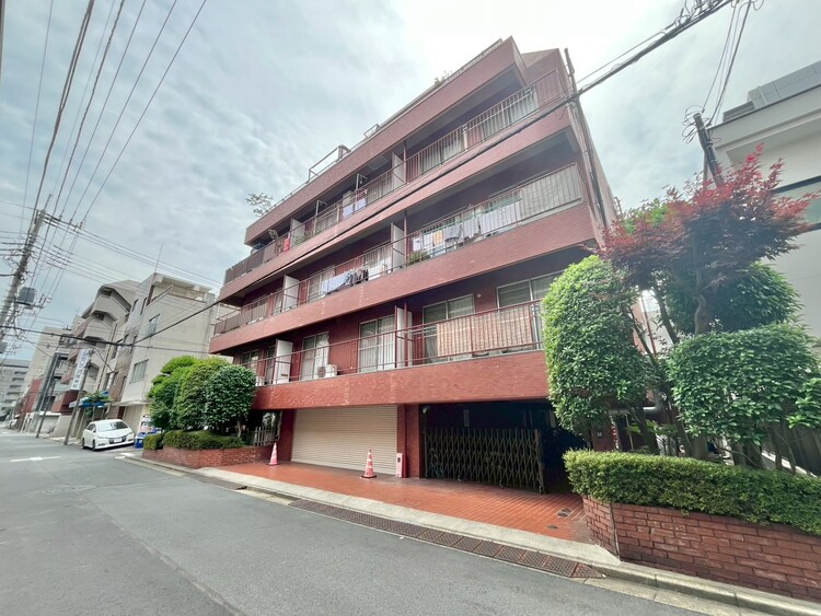 外観 ライフプランニングからローンまで、一貫してご説明させていただきます。お気軽にお問い合わせくださいませ。