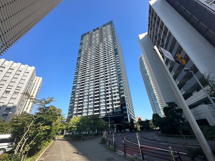 その他 飽きのこないシンプルモダンな外観です。