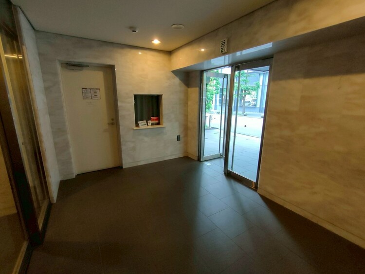 その他 館内は静寂な中が保たれており、管理が行き届いている印象を受けました。