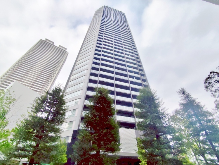 外観 豊かな居住性とクオリティが見事に調和した住空間は、住まうことの喜びを感じさせてくれます。