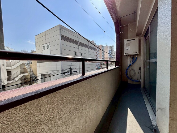 その他 朝の澄んだ空気や、夕方に吹く清々しい風を感じられるバルコニー。