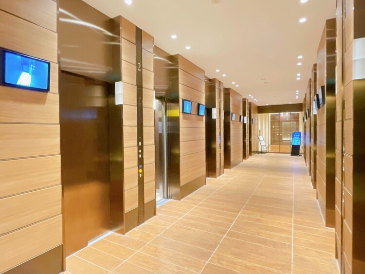 設備 エレベーターの管理も、きちんと行き届いてます。