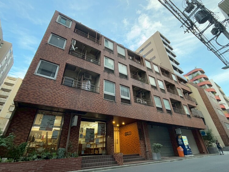 外観 資料には掲載していない情報が、現地にはたくさんあります。是非一度、現地をご確認ください。