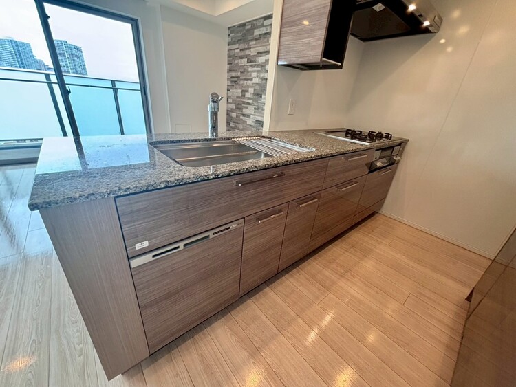 その他 開放感のあるキッチンスペース。調理をしながら、会話も弾みそうですね。