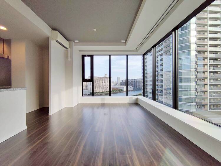 居間 過ごす時間が、たくさんの思い出として紡がれていく場所。