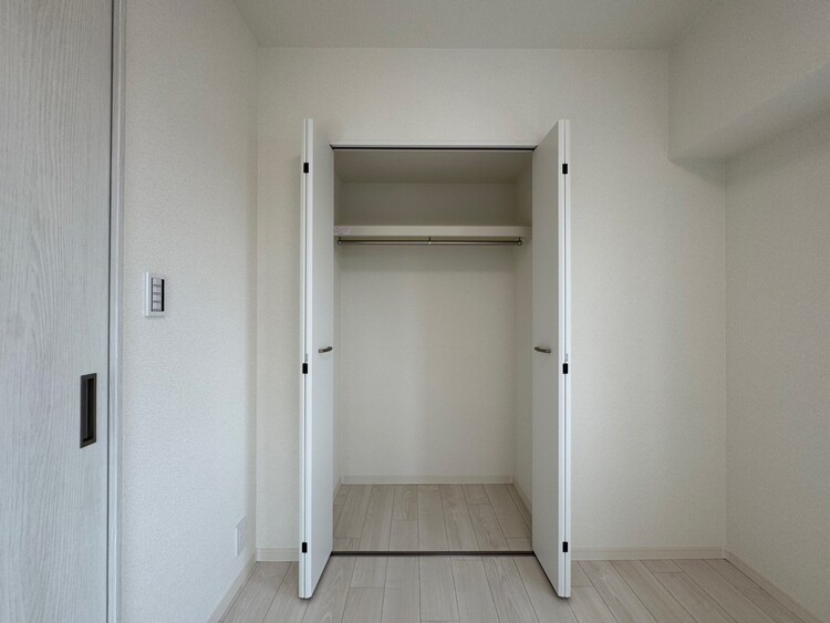 その他 家電やスーツケース、ストック品など何でも片付く嬉しい空間です。