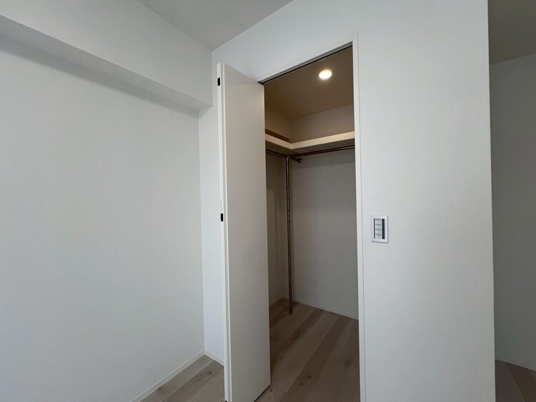 その他 収納スペースが付いていて、お部屋を広く使っていただけます。