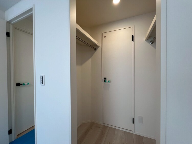 その他 家電やスーツケース、ストック品など何でも片付く嬉しい空間です。