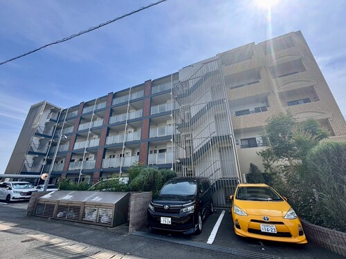 レグザ南市川の画像