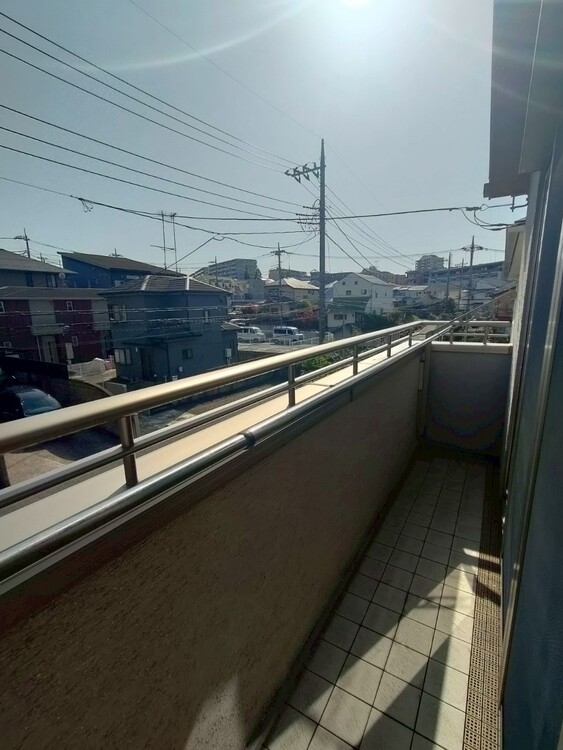 その他 朝の澄んだ空気や、夕方に吹く清々しい風を感じられるバルコニー。