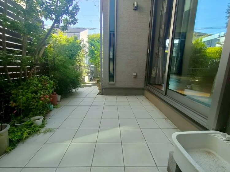 その他 周辺には公園もあり、緑溢れる環境です。閑静な住宅街となりますので、子育てにも良いですね。