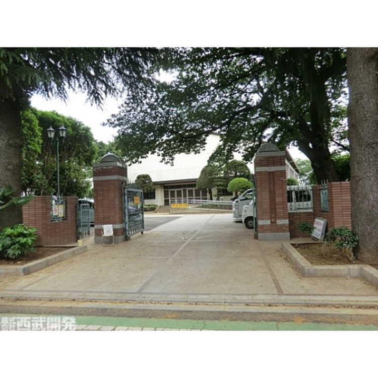 周辺 南浦和小学校(約430m)