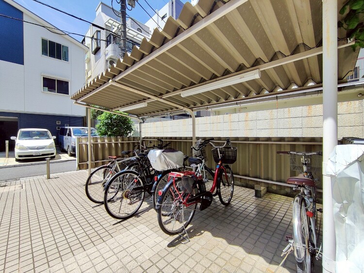 その他 駐輪場も綺麗に整頓されています。※空き状況は都度ご確認下さい。