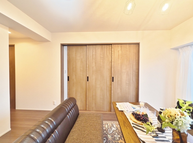 居間 「空間が織り成すひとつ先の住み心地」を演出します。