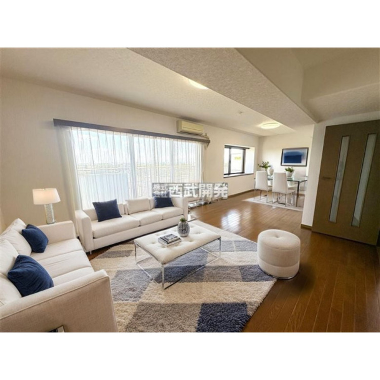 居間 配置している家具・備品はＣＧによるイメージです。