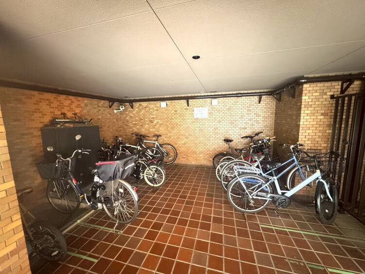 その他 駐輪場も綺麗に整頓されています。※空き状況は都度ご確認下さい。