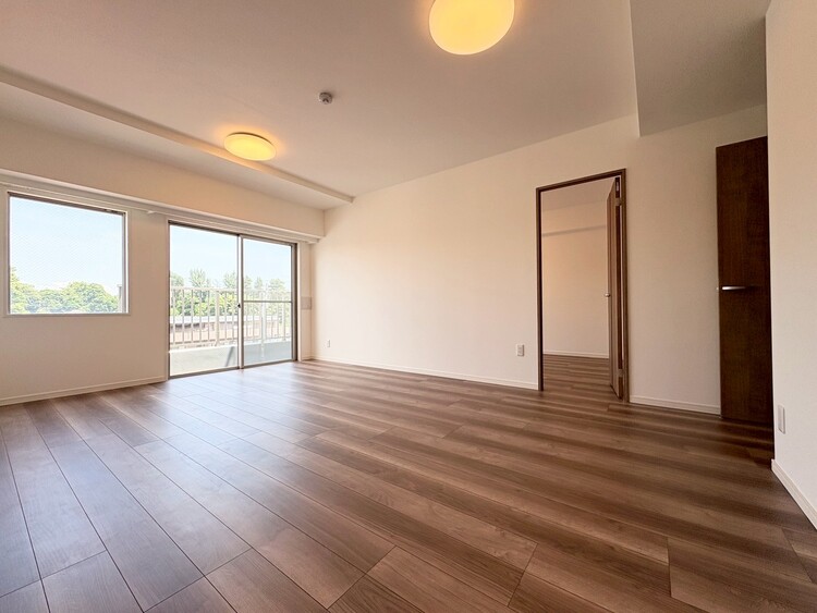 その他 通風・採光に優れ、心地よい光と風が溢れています。