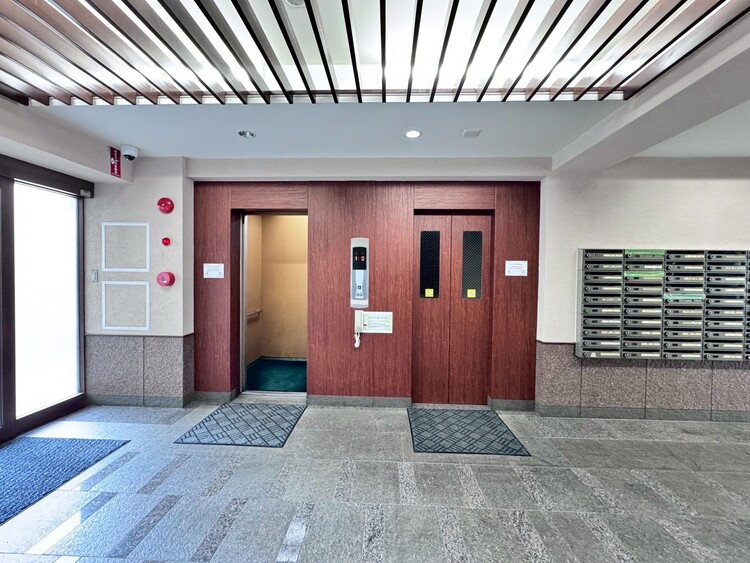 その他 エレベーター完備のため荷物が多くなっても安心。