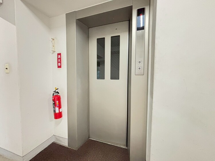 その他 エレベーター完備のため荷物が多くなっても安心。
