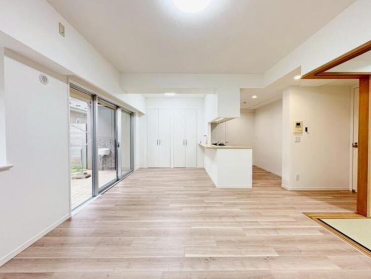 居間 【2025年10月撮影】リビング