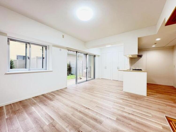 居間 【2025年10月撮影】リビング