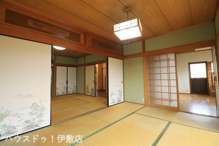 内装 【和室9帖×和室8帖】広々としており、家族が集まりやすい空間