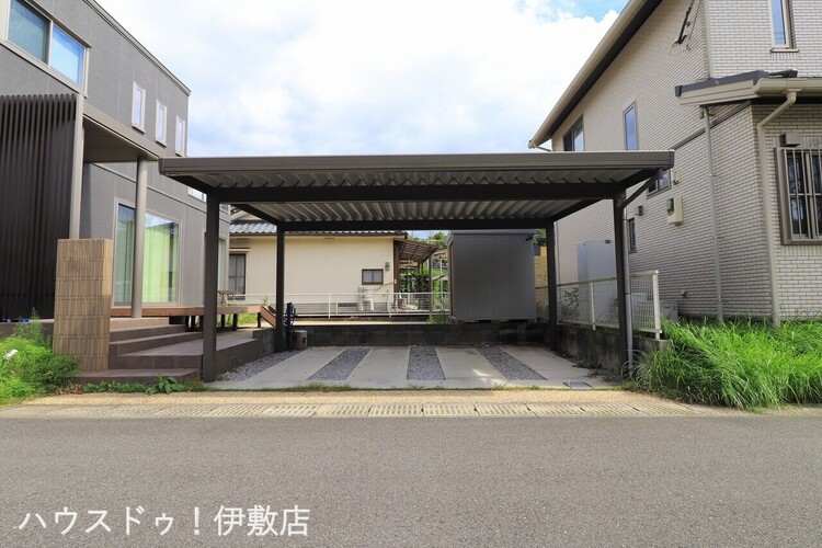 その他 【駐車場】・カーポート2台付き