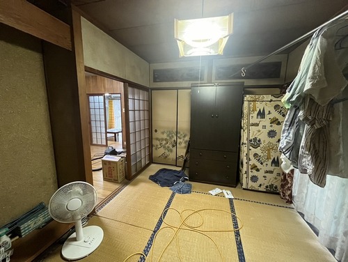西伊敷５丁目　中古戸建の物件画像