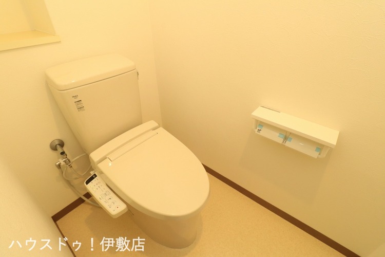 その他 【トイレ】ウォシュレット機能付きトイレです