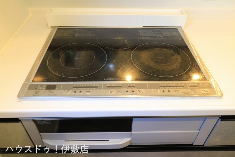 その他 【IHクッキングヒーター】火を使わないので、小さなお子様にも安心♪お手入れもさっとひと吹きです。