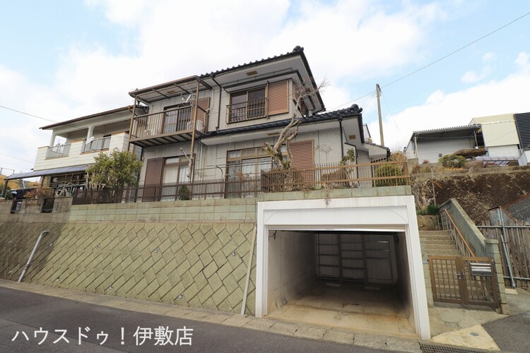 外観 【外観写真】・南向きで陽当たり良好！・2017年1月：リフォーム済（キッチン、浴室、トイレ）