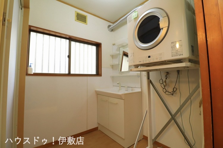 その他 【洗面所】ガス乾燥機付き！洗濯物がふっくら仕上がります！