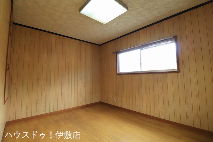 内装 【2F洋室】