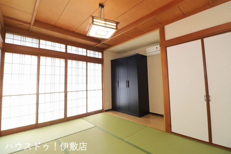 内装 【和室6帖】南側に窓があり、明るい和室です