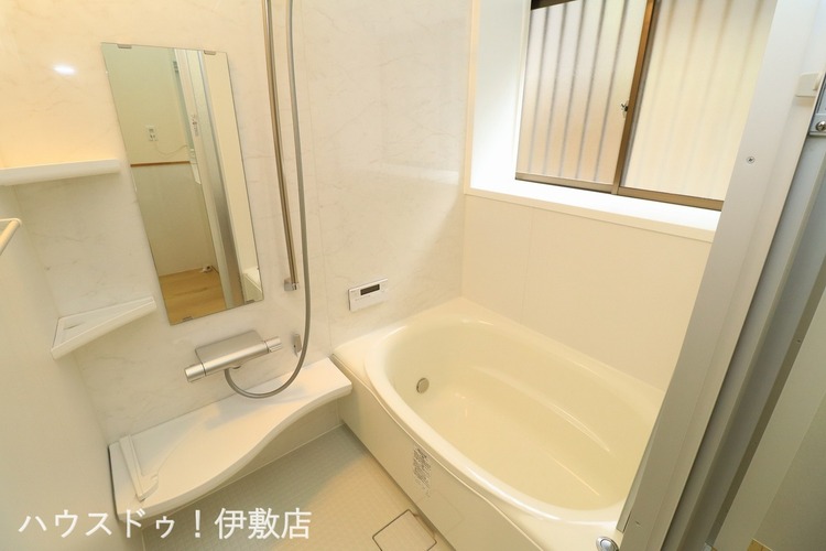 風呂 【浴室】浴室もきれいな状態で気持ちがいいです！