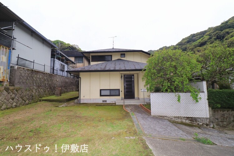 外観 【外観写真】弊社にて無料でリフォーム見積もり致します。ワンストップサービスで物件の購入からリフォーム工事まで弊社にお任せ下さい。