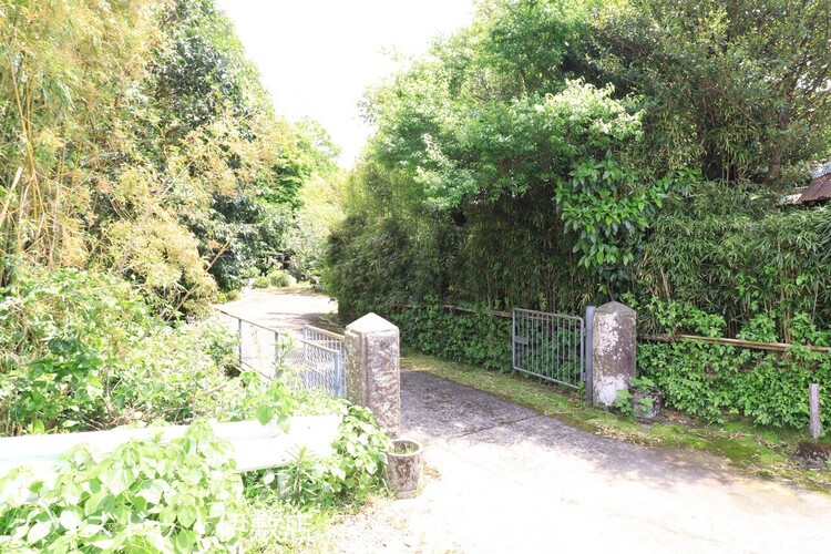 外観 【外観写真】北側の出入口！駐車場8台可能です