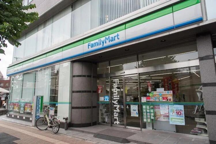 周辺 ファミリーマート豊島高松一丁目店