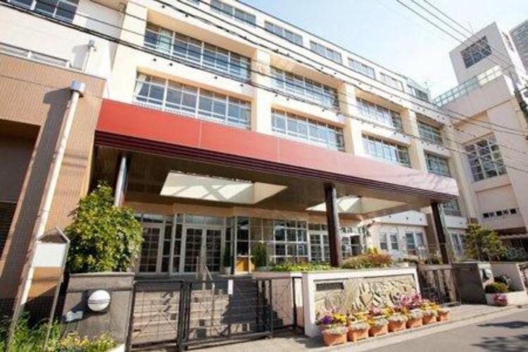 周辺 荒川区立南千住第二中学校