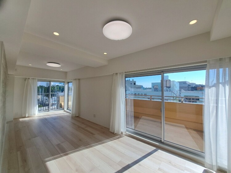 その他 落ち着いた雰囲気に包まれて、伸びやかな空間。