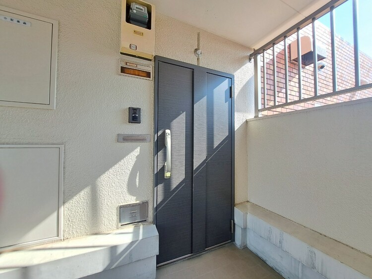 その他 清潔感のある落ち着いた雰囲気の玄関です。