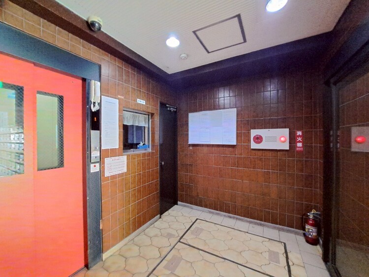 その他 館内は静寂な中が保たれており、管理が行き届いている印象を受けました。