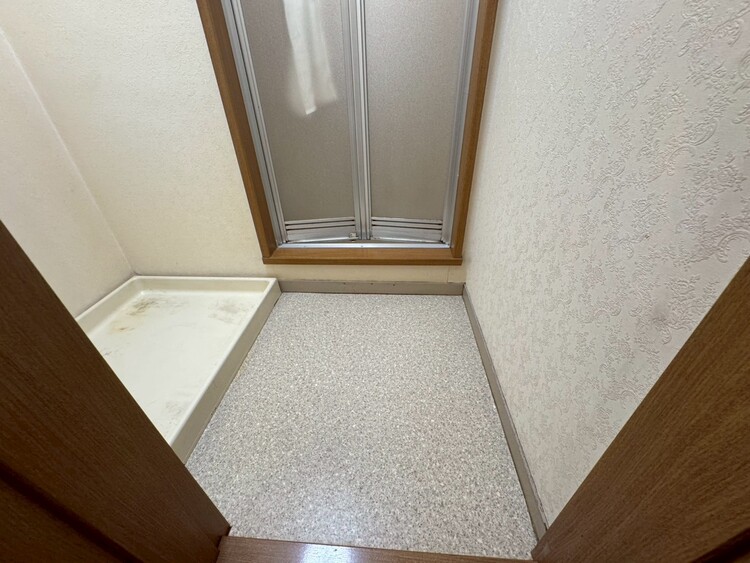その他 十分な広さの脱衣所。