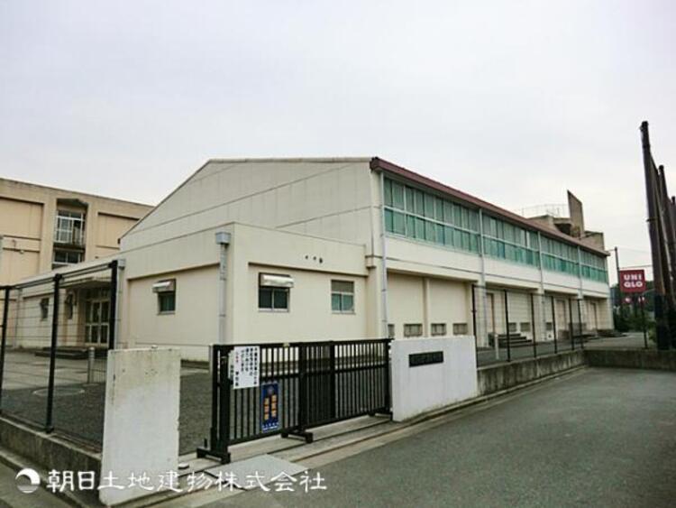 周辺 下瀬谷中学校450m