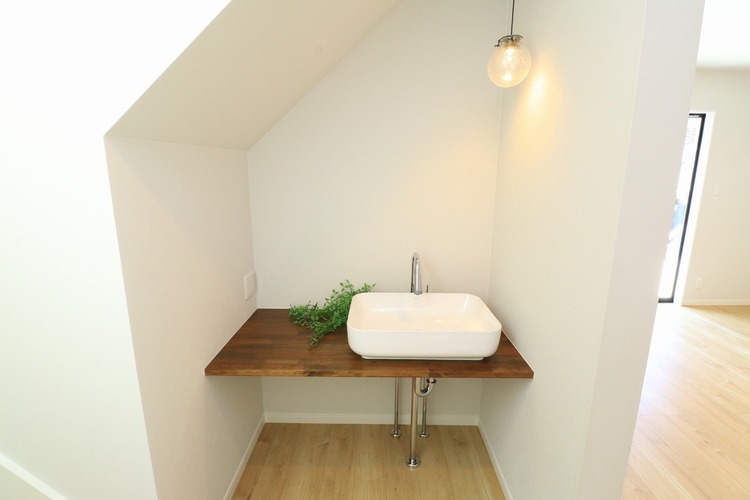 その他 【独立洗面台】洗面台が脱衣所と別になっており、安心です！